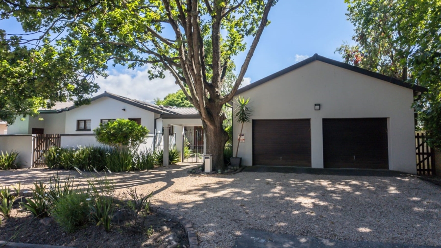 4 Bedroom Property for Sale in Dormehls Drift Western Cape